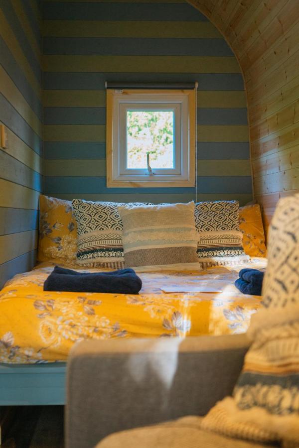 Willa Emlyn'S Coppice - Luxury Woodland Glamping Holywell  Zewnętrze zdjęcie