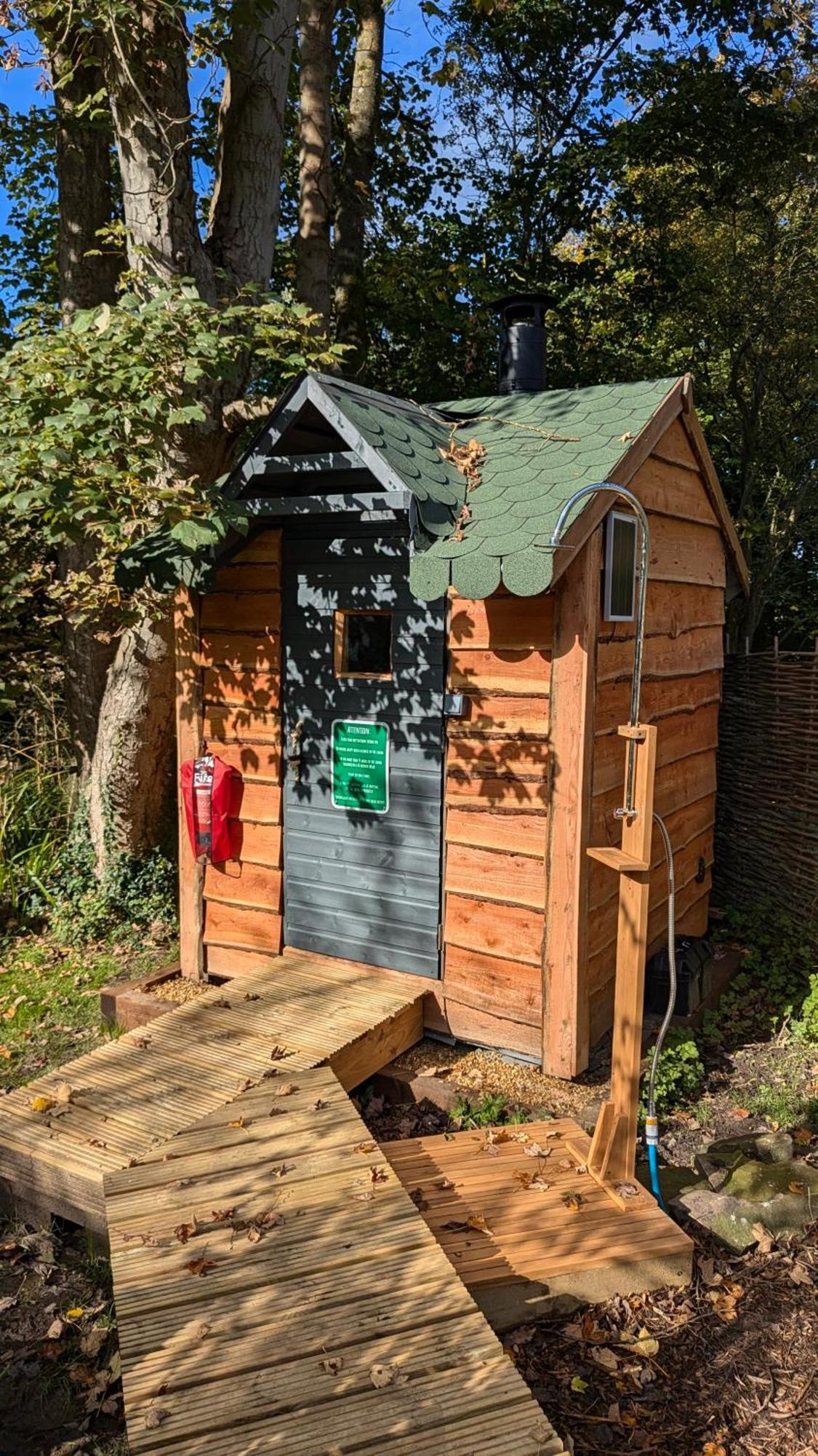 Willa Emlyn'S Coppice - Luxury Woodland Glamping Holywell  Zewnętrze zdjęcie